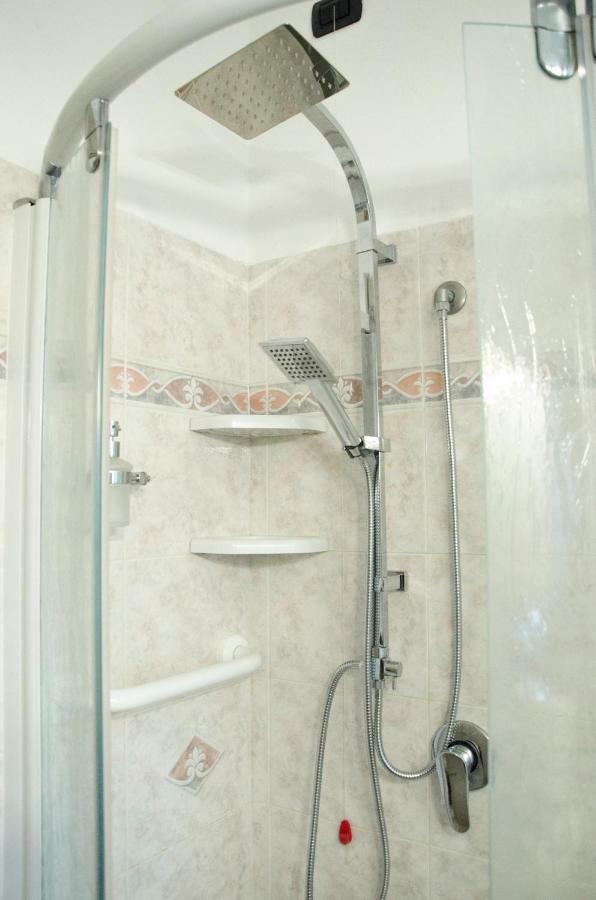 Apartament A Casa Di Anna Lavagna Zewnętrze zdjęcie